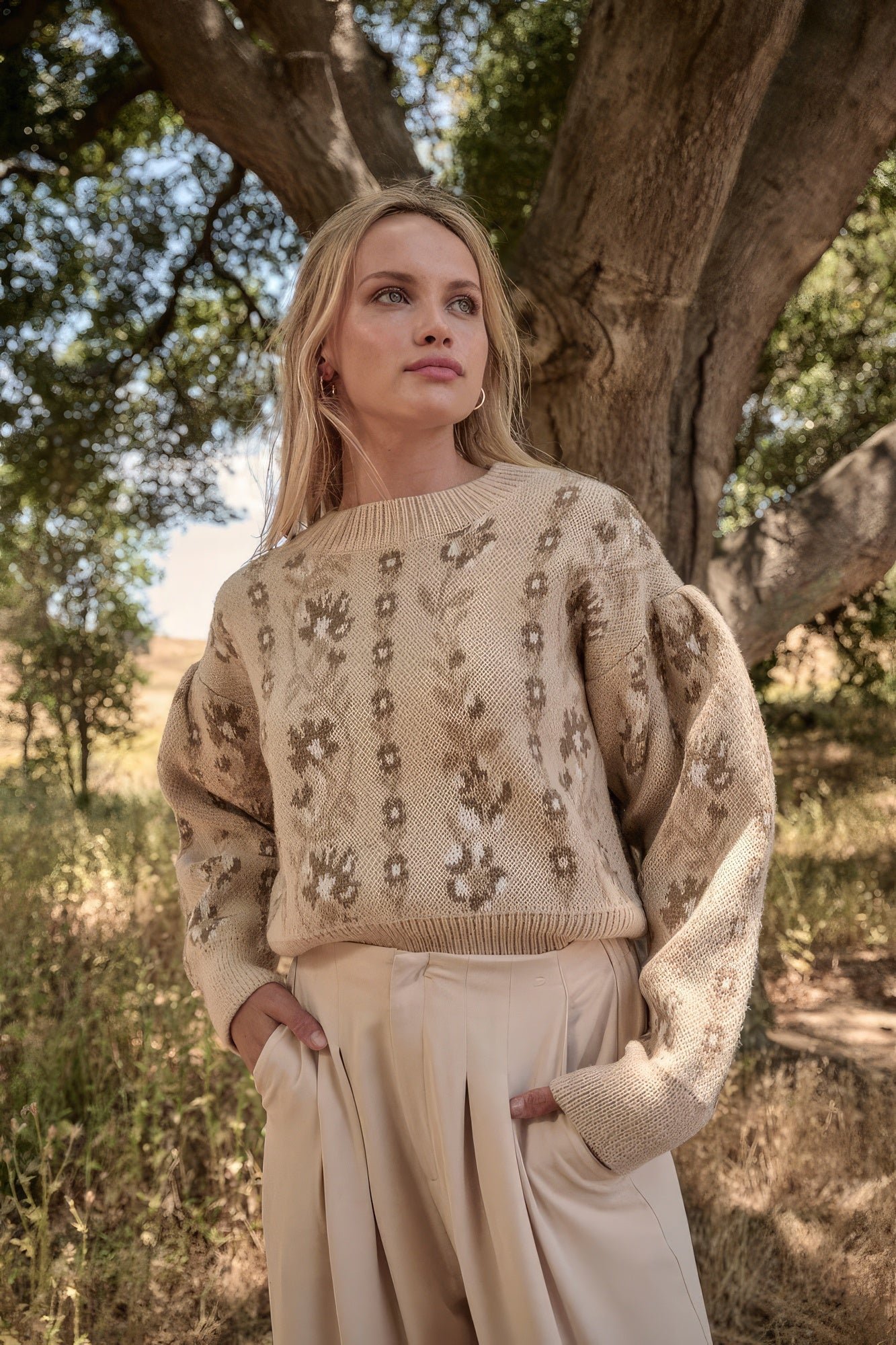 floral round neck long sleeve relax fit sweater floral round neck long sleeve relax fit sweater